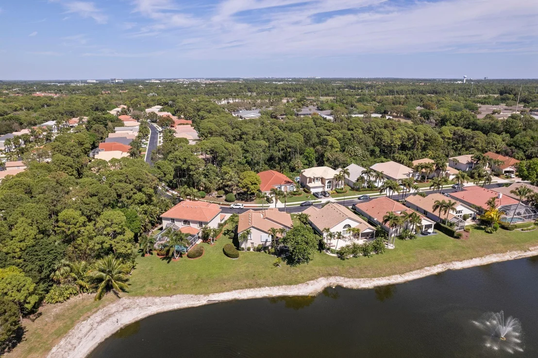 Photo of 167 Bent Tree Drive