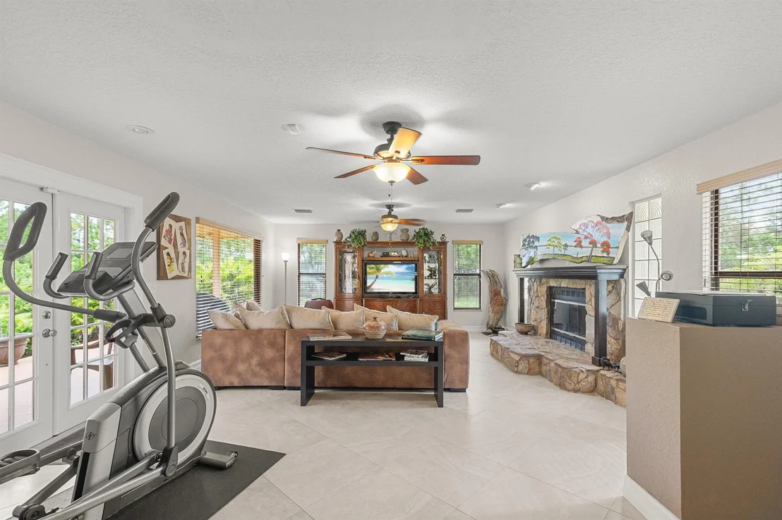 Photo of 14465 86th Road N