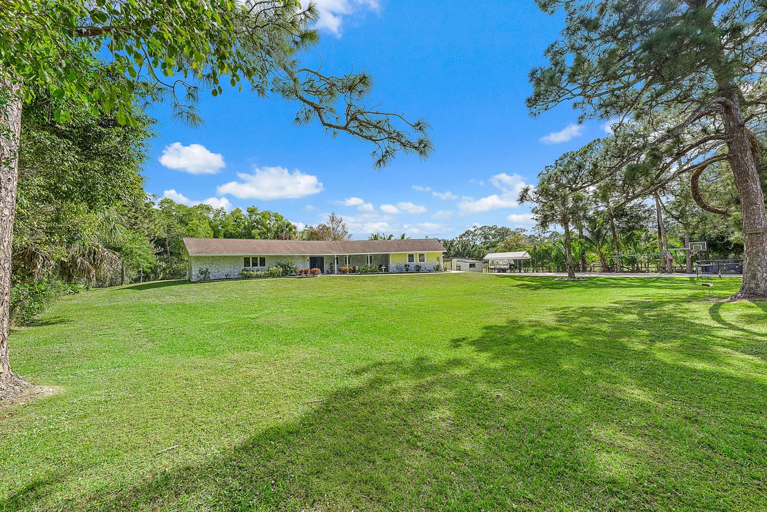 Photo of 17696 Winterhawk Trail
