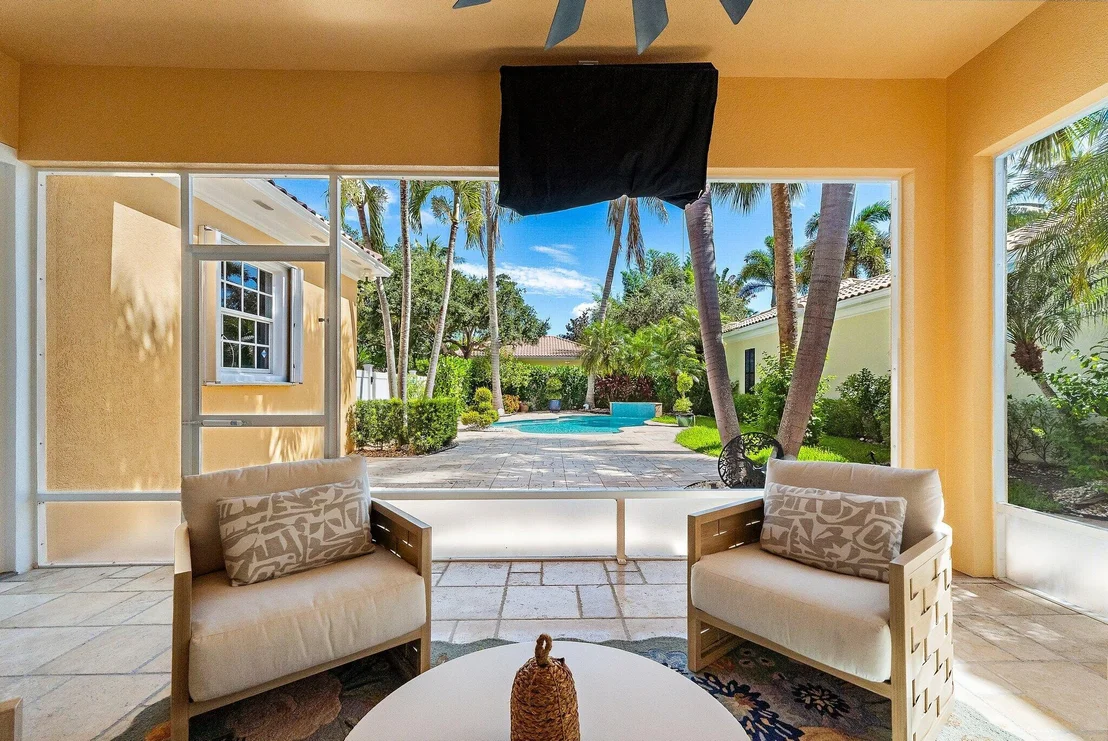Photo of 153 Savona Drive