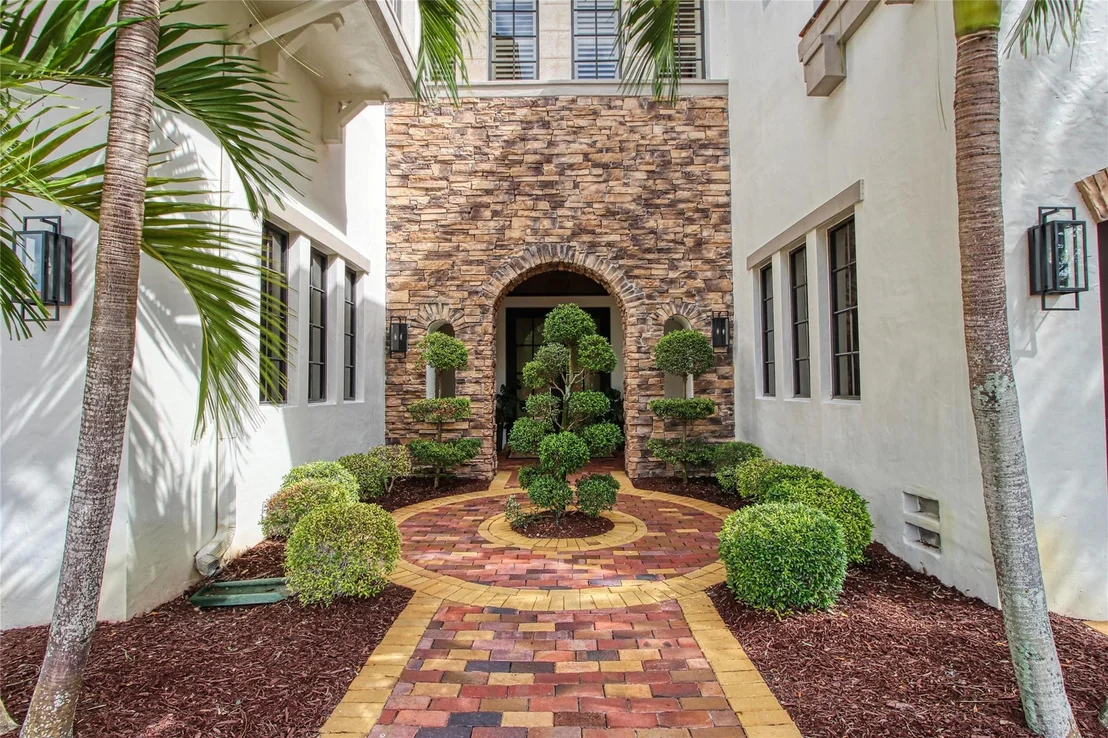 Photo of 9481 Eden Manor