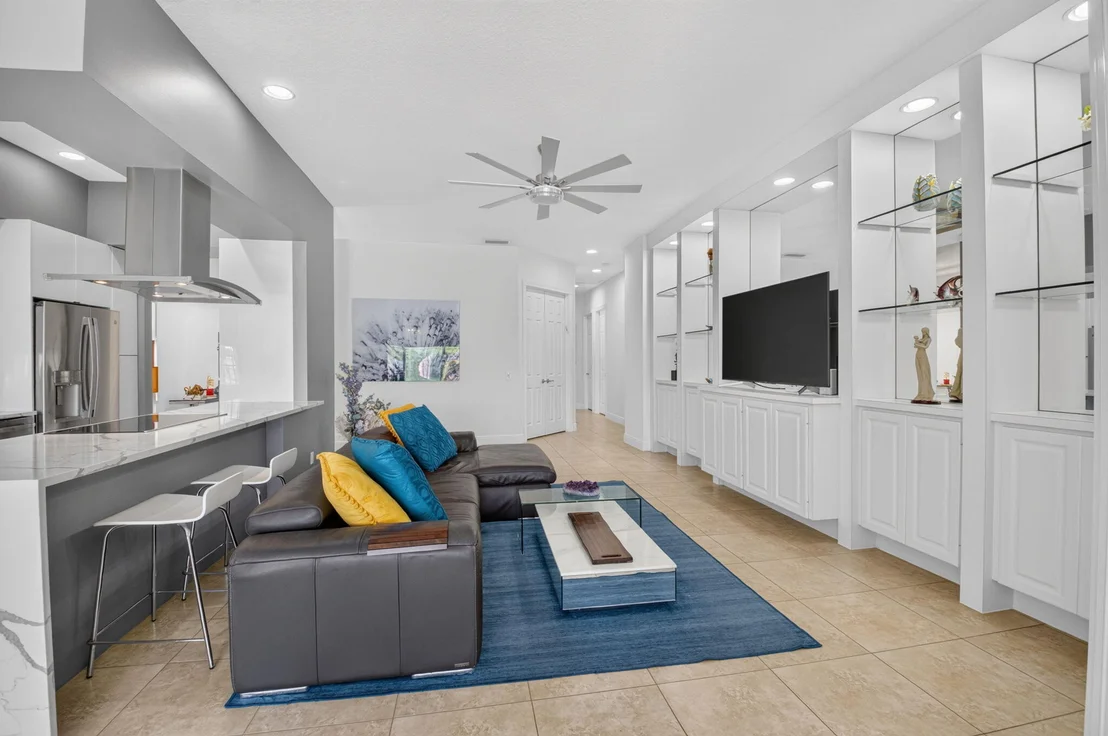 Photo of 4690 Hammock Circle