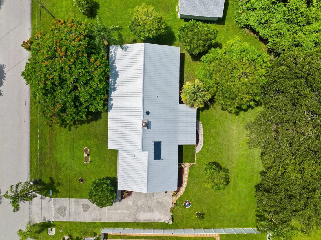 Photo of 5201 Seagrape Drive