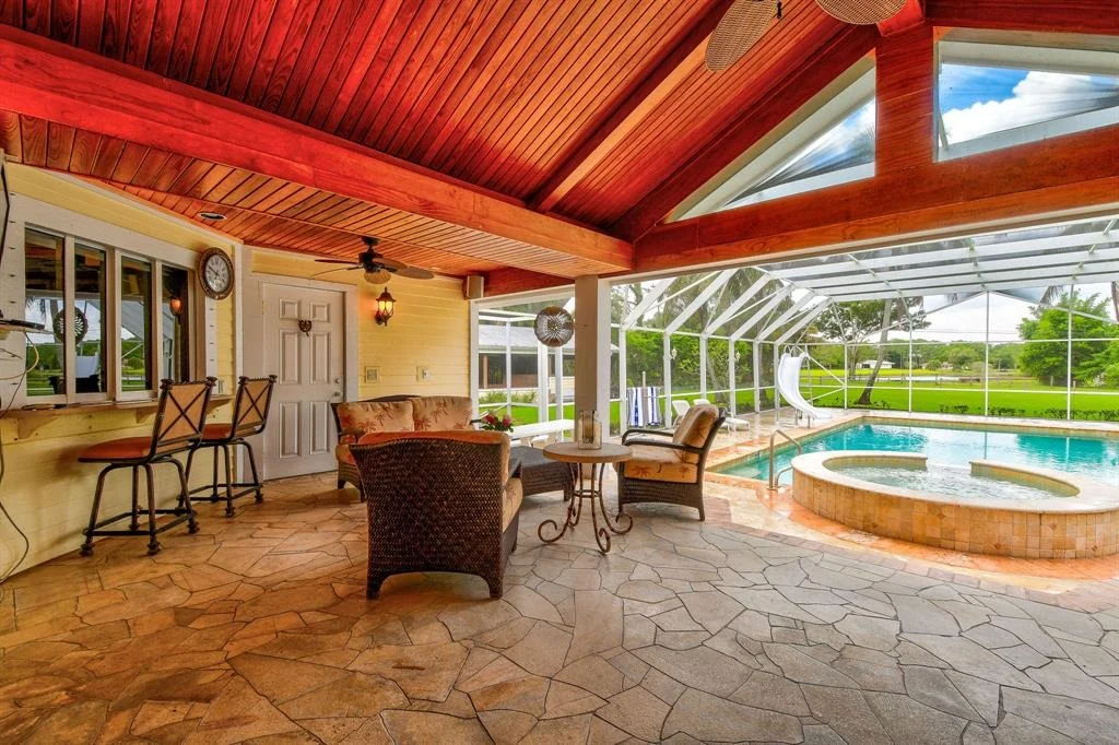 Photo of 10959 Pinewood Trail