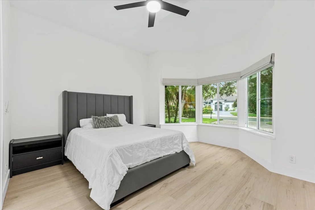 Photo of 2670 Tecumseh Drive