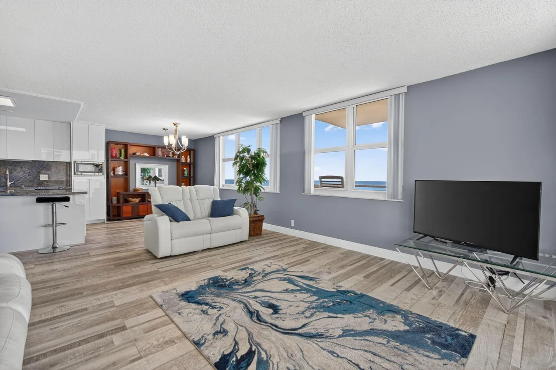 Photo of Unit 607 at 5440 N Ocean Drive