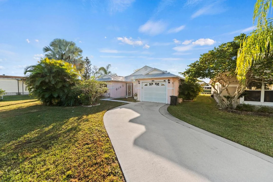 Photo of 14191 Cisne Circle