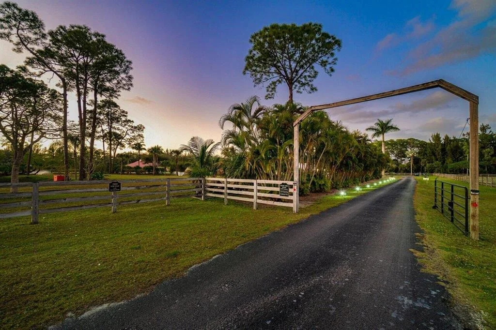 Photo of 841 Quail Road