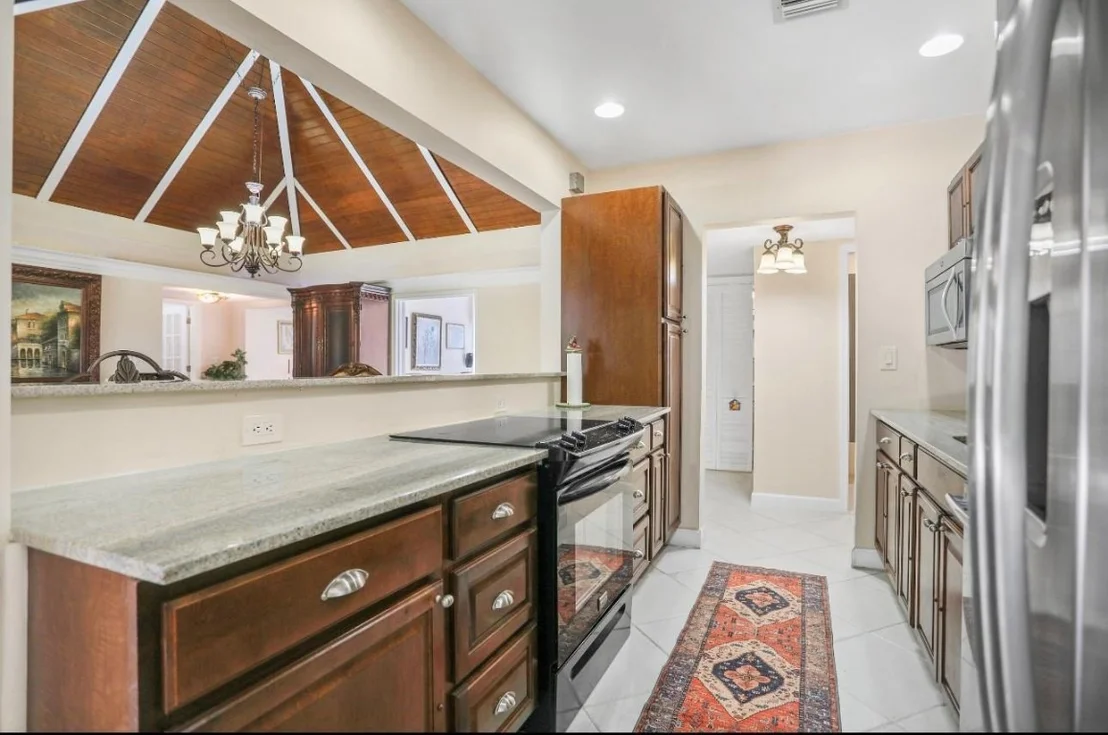 Photo of 5703 Melaleuca Drive