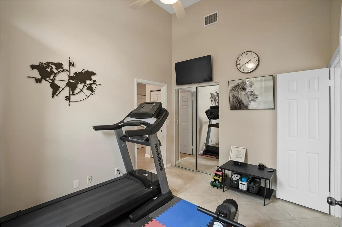 Photo of 16241 Owasco Circle