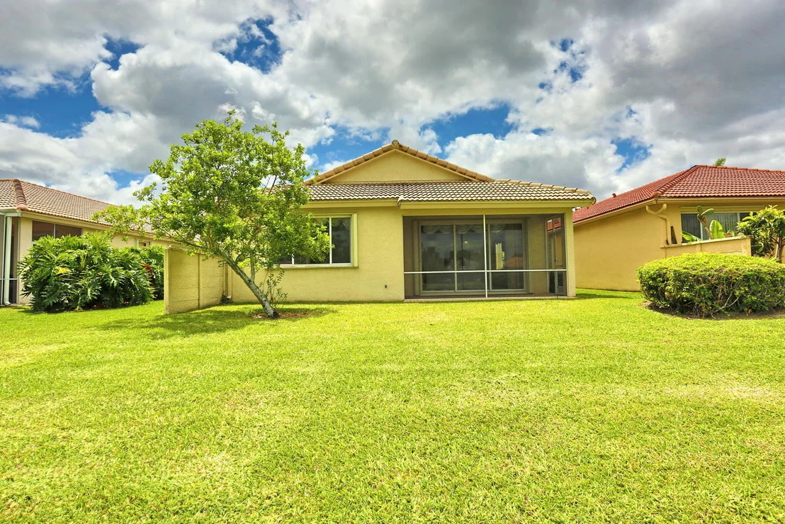 Photo of 9127 Bay Point Circle