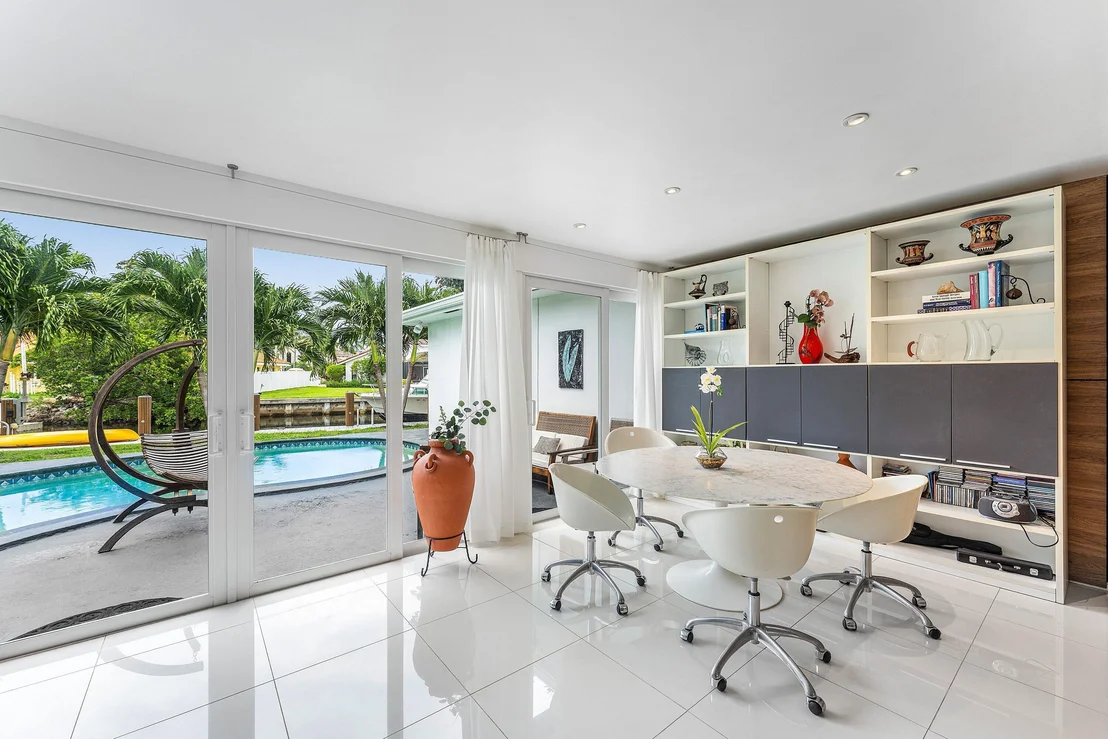 Photo of 5660 Nassau Drive