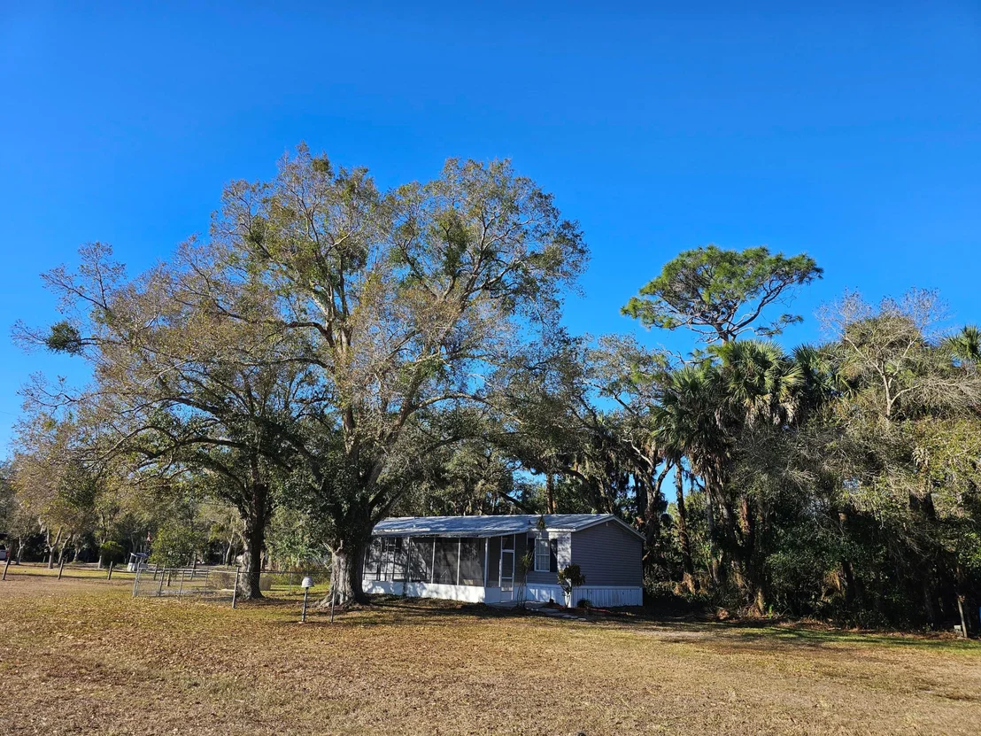 Photo of 375 NE 70th Avenue