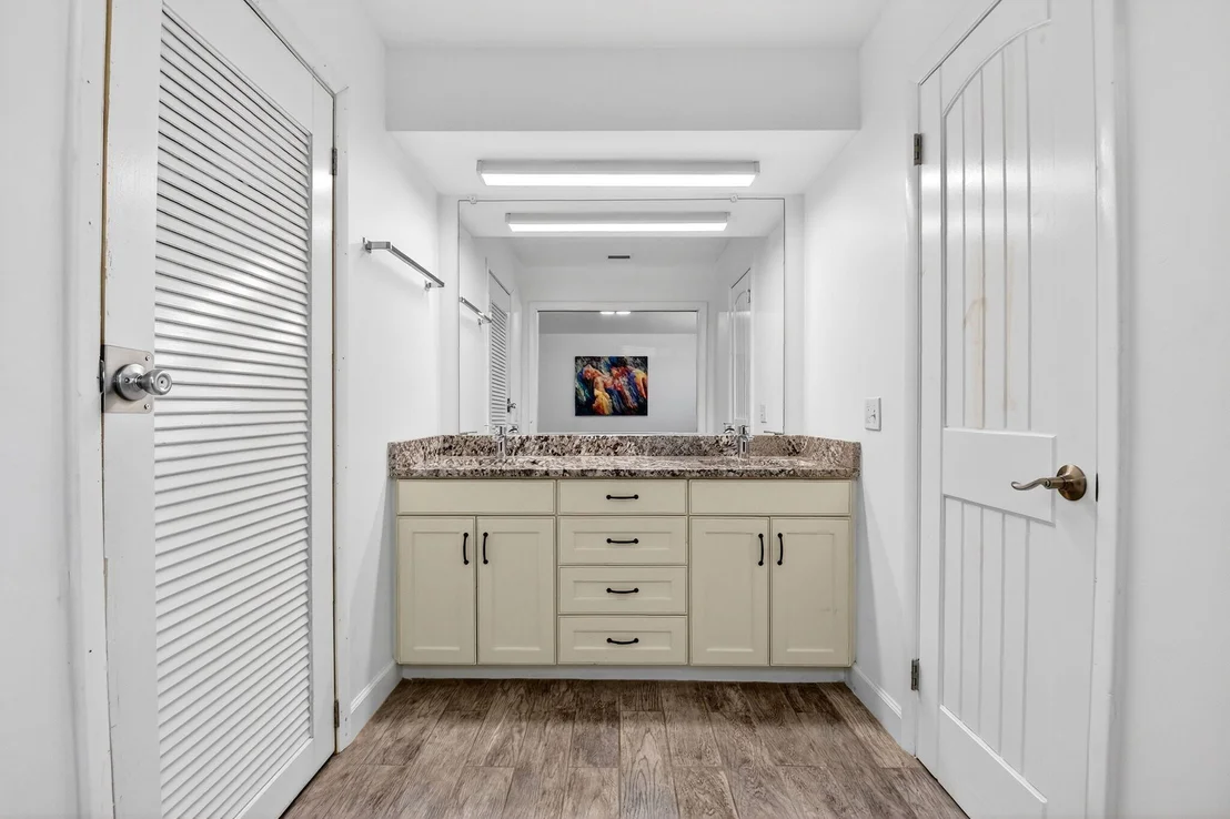 Photo of 3651 Palm Drive