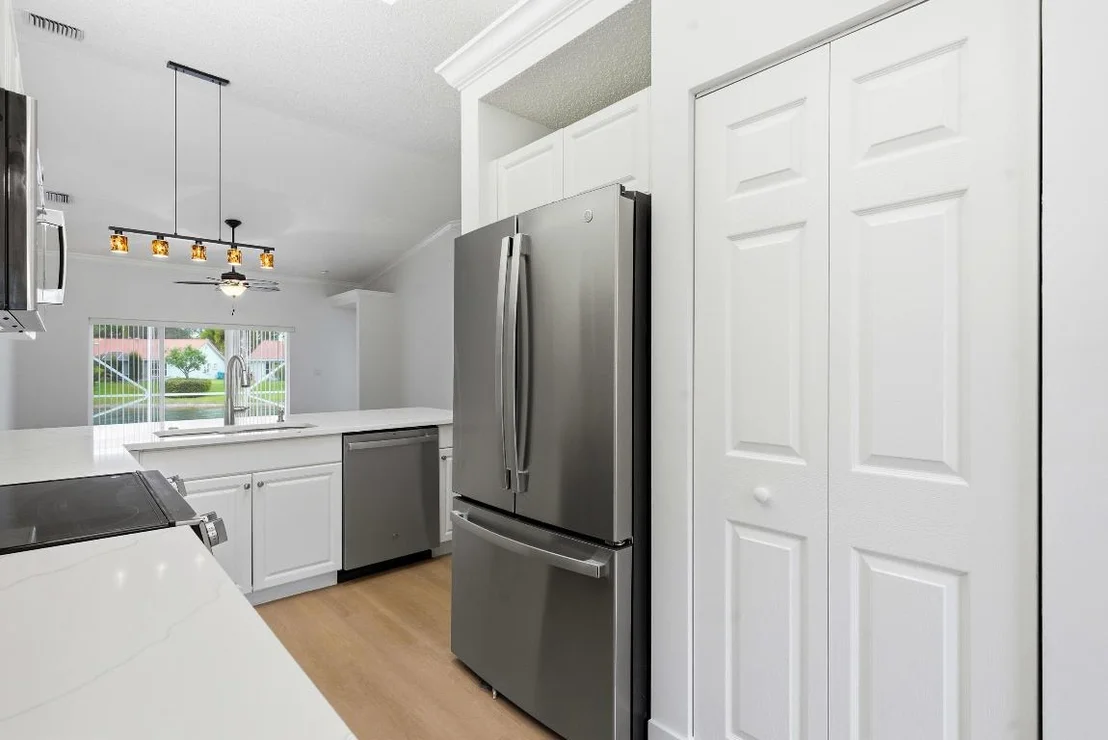 Photo of 128 Sausalito Drive