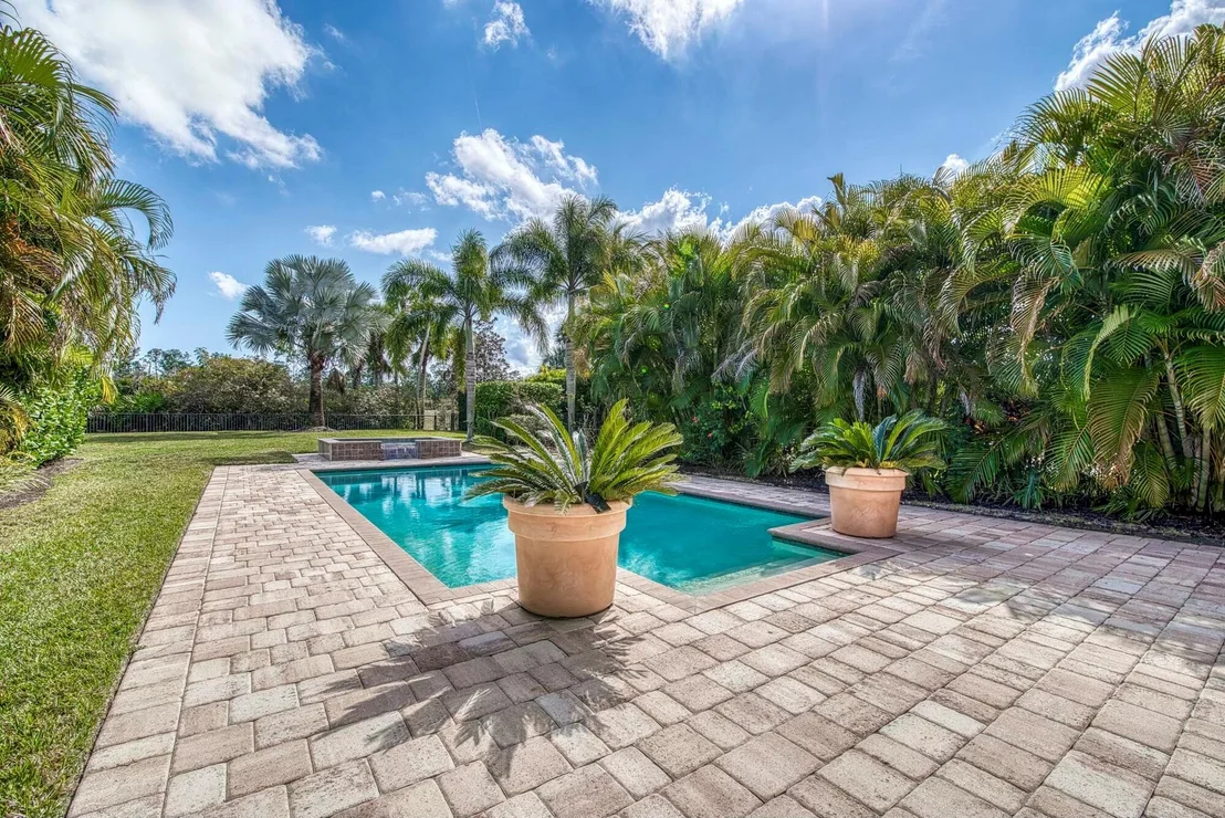 Photo of 208 Carina Drive