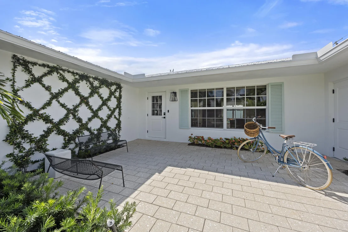 Photo of 3390 Coral Place