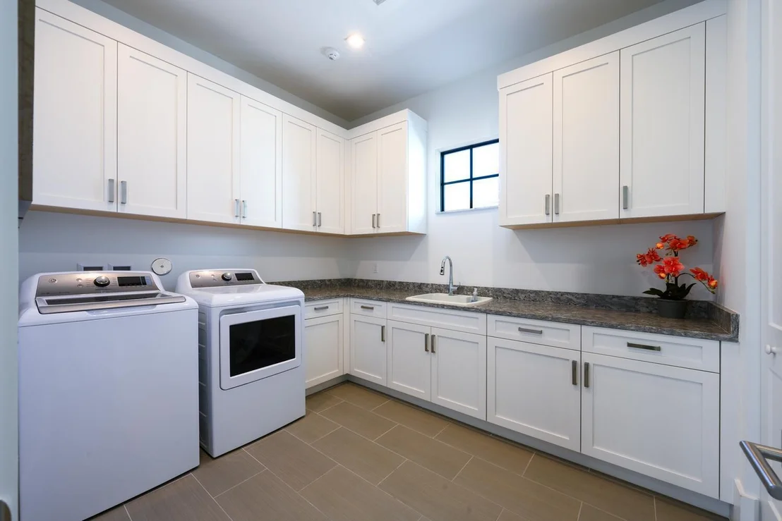 Photo of 636 Windward Circle S