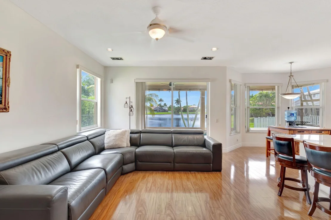 Photo of 3876 Providence Road