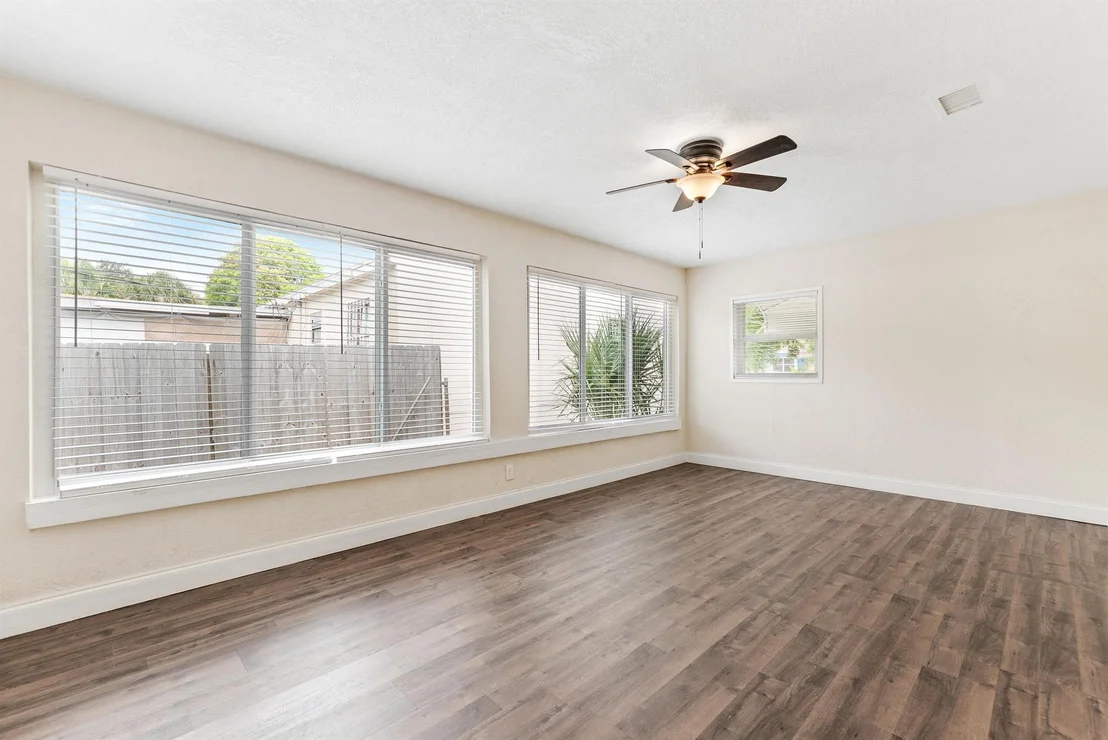 Photo of 123 Silver Beach Road