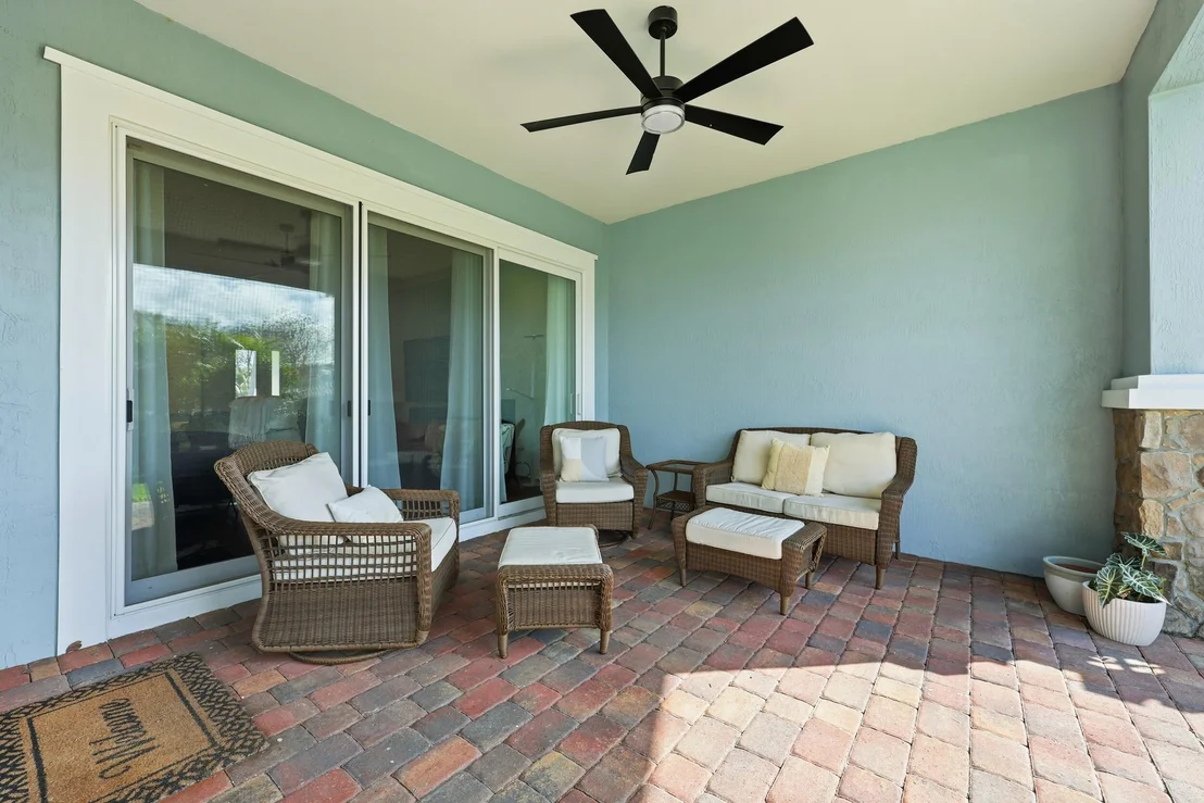 Photo of 1358 Community Drive