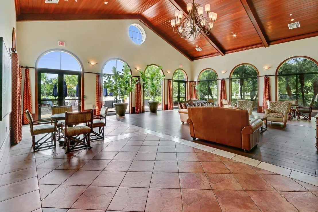 Photo of 9583 Phipps Lane