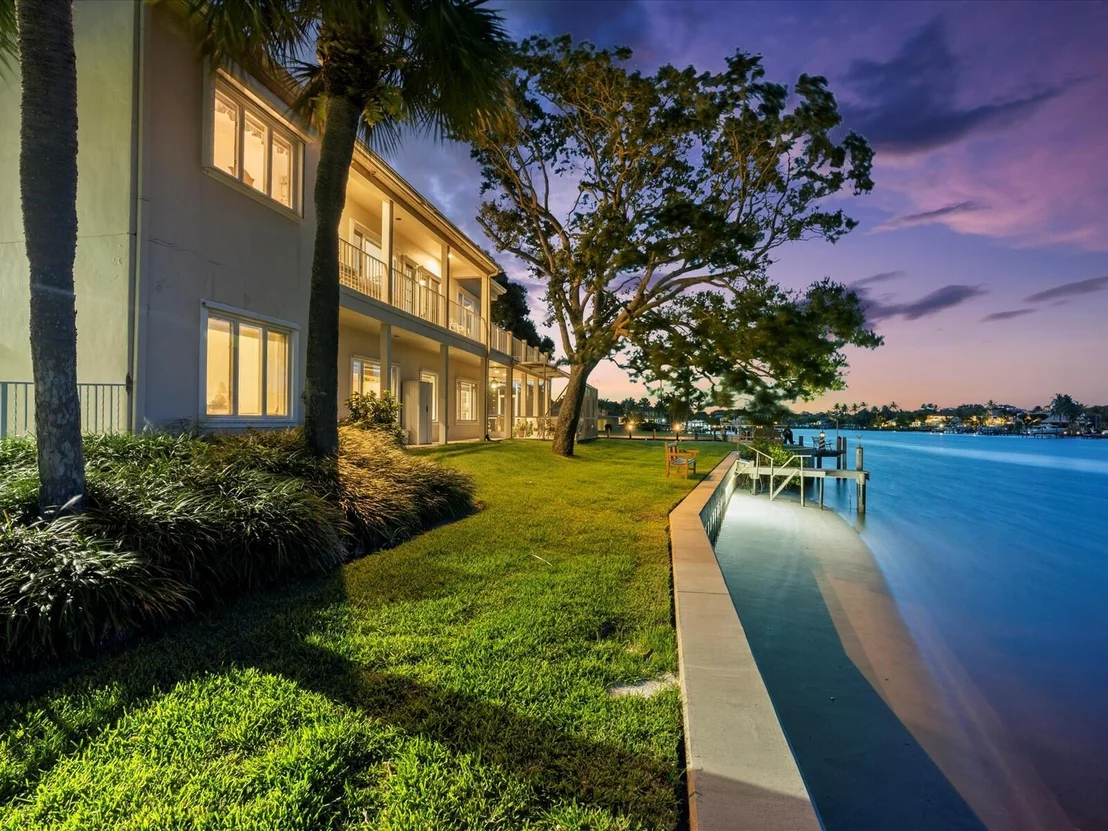Photo of 35 Tradewinds Circle
