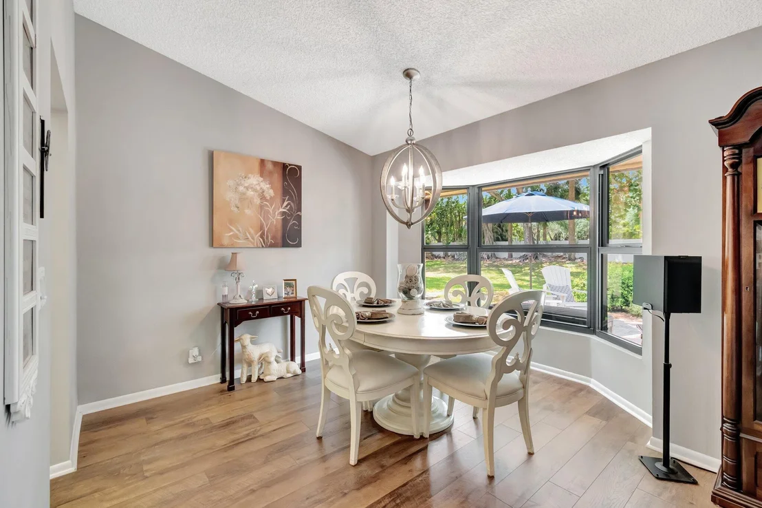 Photo of 4976 Boxwood Circle