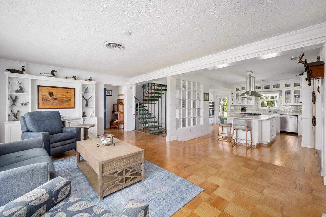Photo of 715 Conn Way