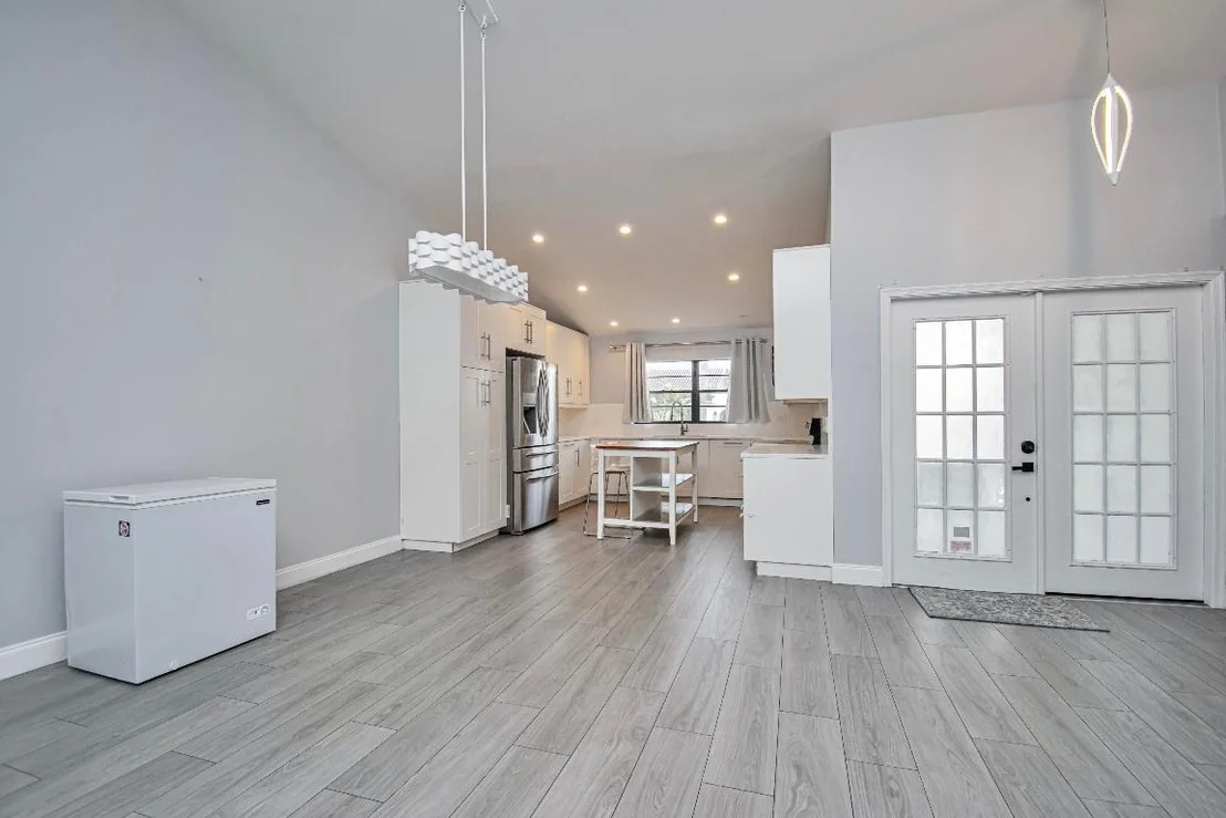 Photo of 7706 Solimar Circle