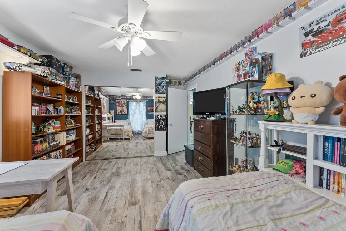 Photo of 56 W Rubber Tree Drive