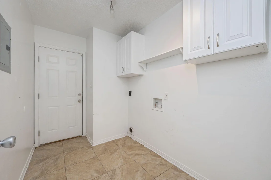 Photo of 4720 Whitewater Lane