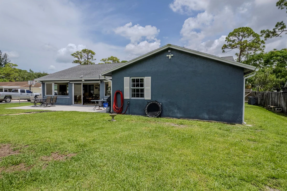 Photo of 5324 Canal Drive