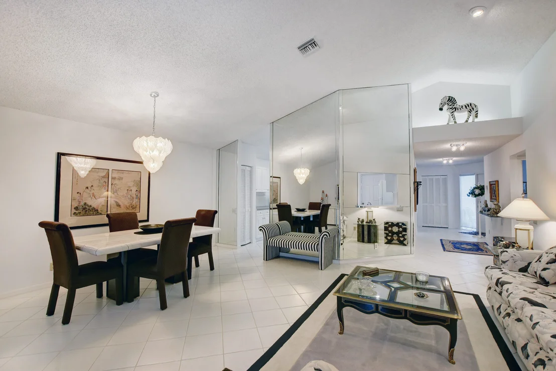 Photo of 6086 Bay Isles Drive