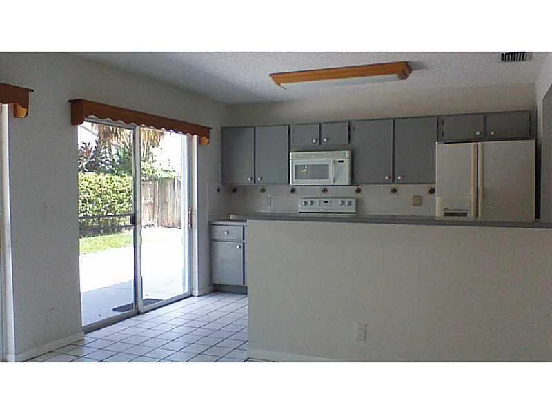 Photo of 77 Cedar Circle