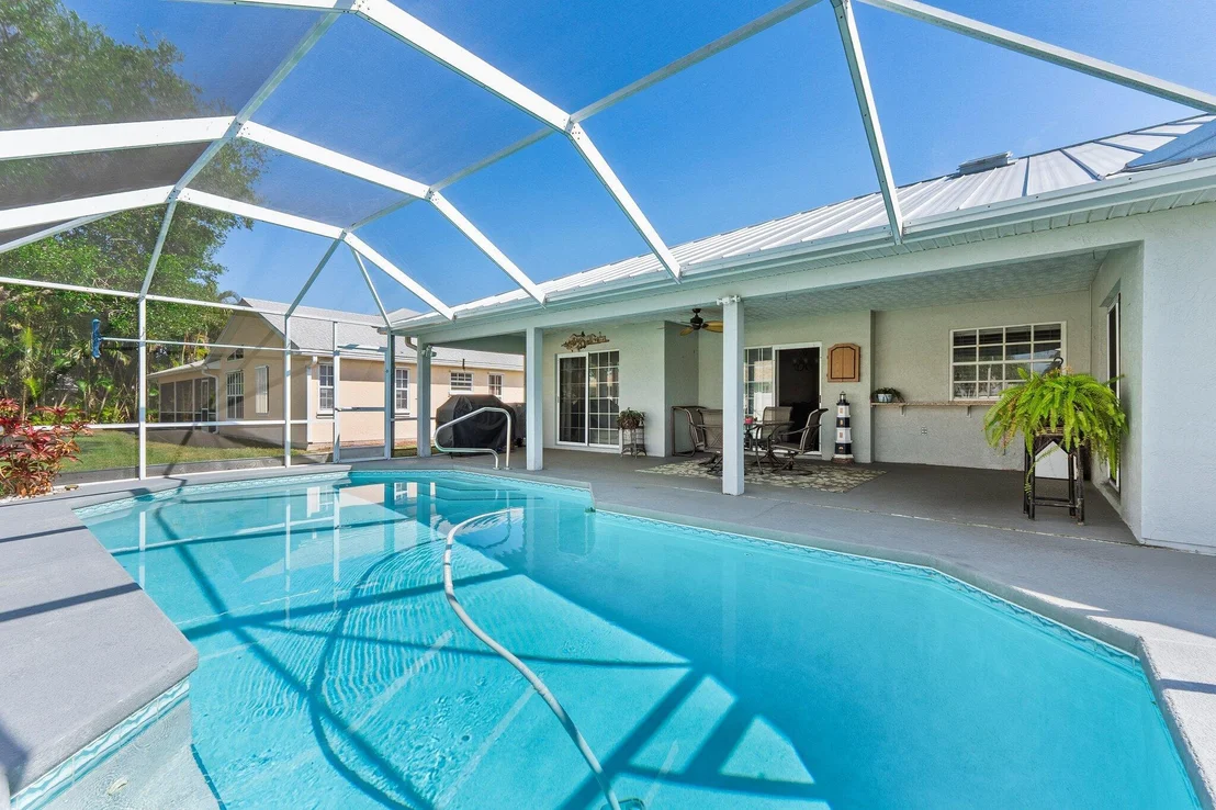 Photo of 6875 Bronte Circle