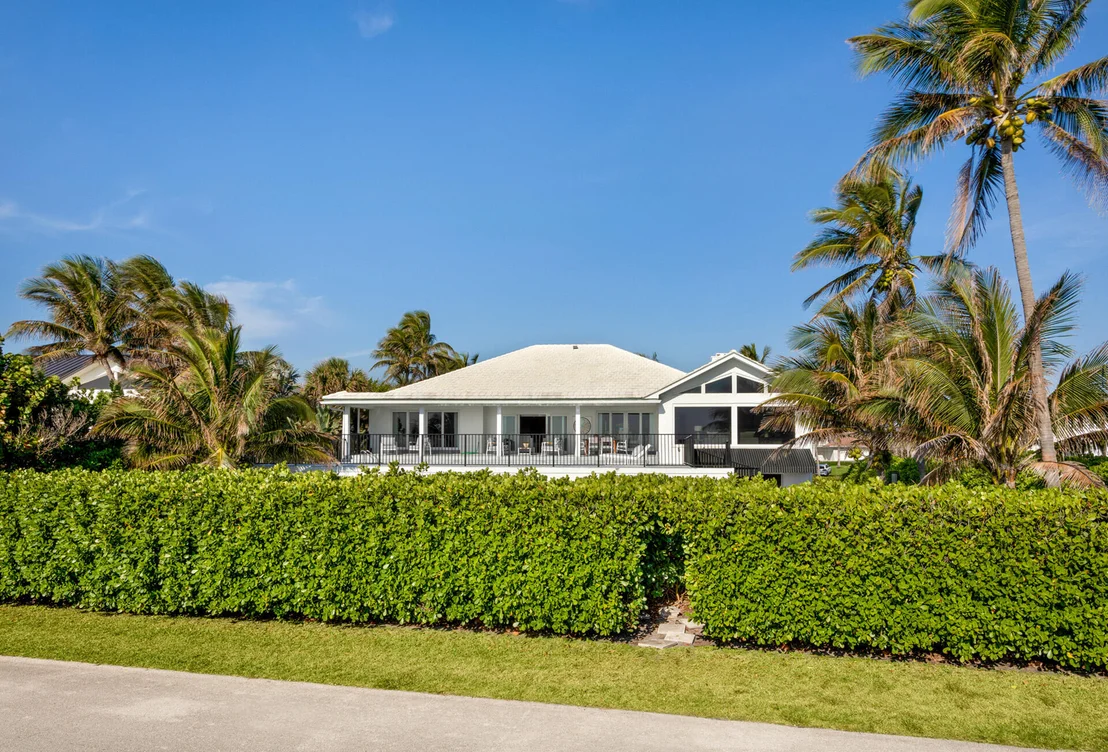 Photo of 5929 N Ocean Boulevard