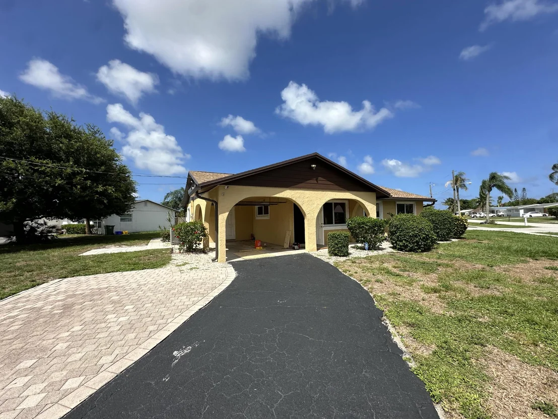 Photo of 116 Yucatan Drive