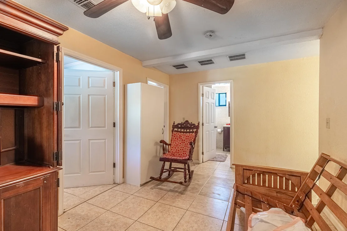Photo of 2943 B Road