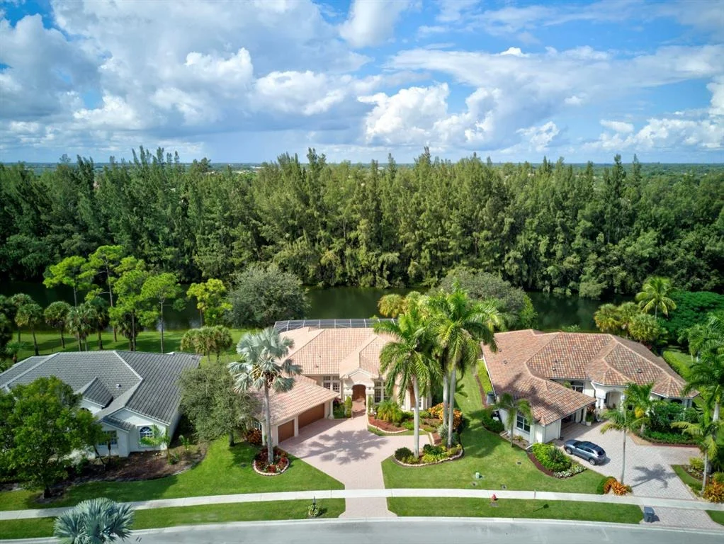 Photo of 8161 Muirhead Circle