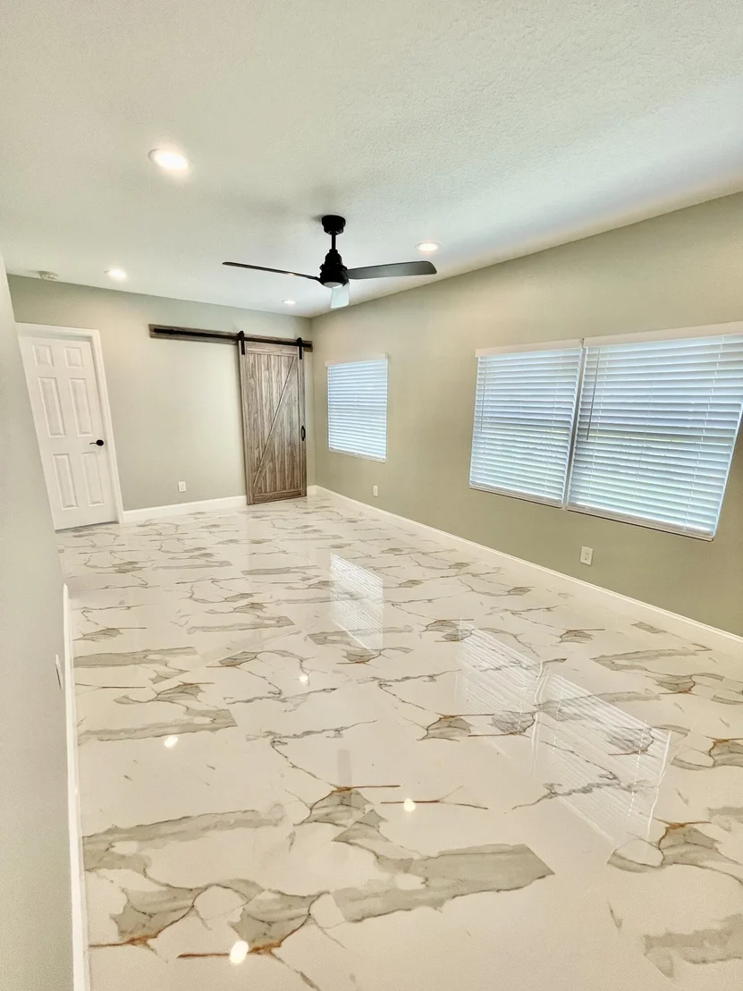 Photo of 1017 Avon Road