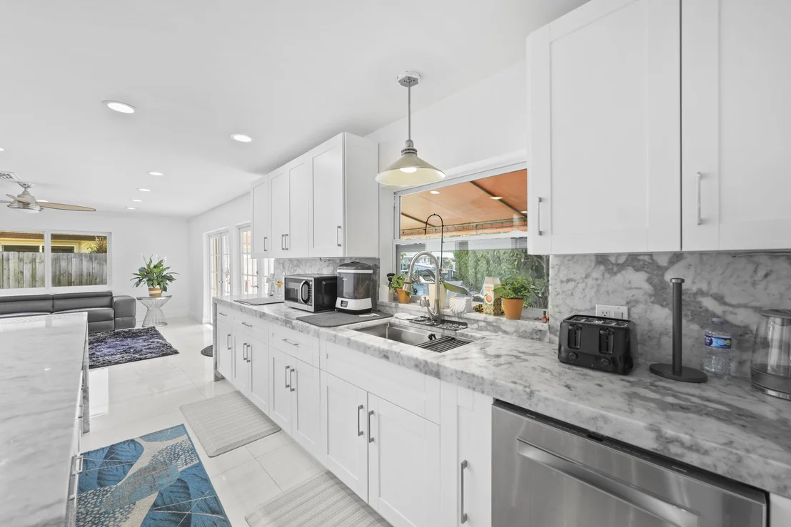 Photo of 3531 NE 30th Avenue