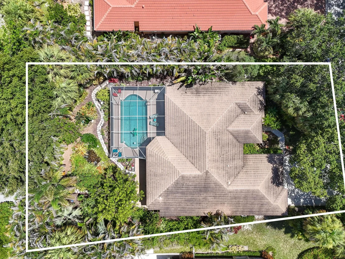 Photo of 153 N River Drive E