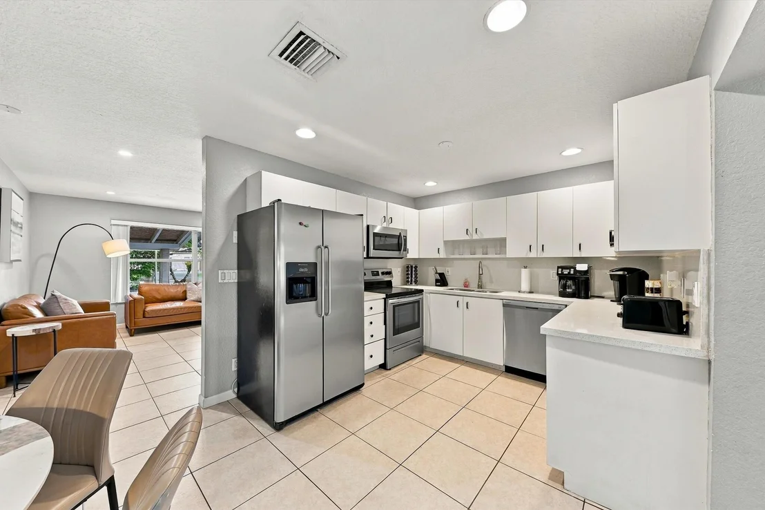 Photo of 5660 Lee Drive
