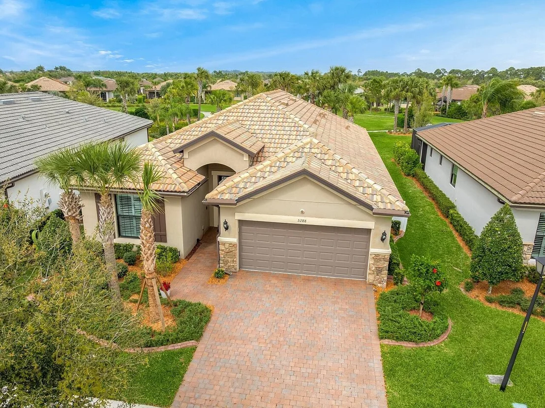 Photo of 5288 Turtle Creek Circle