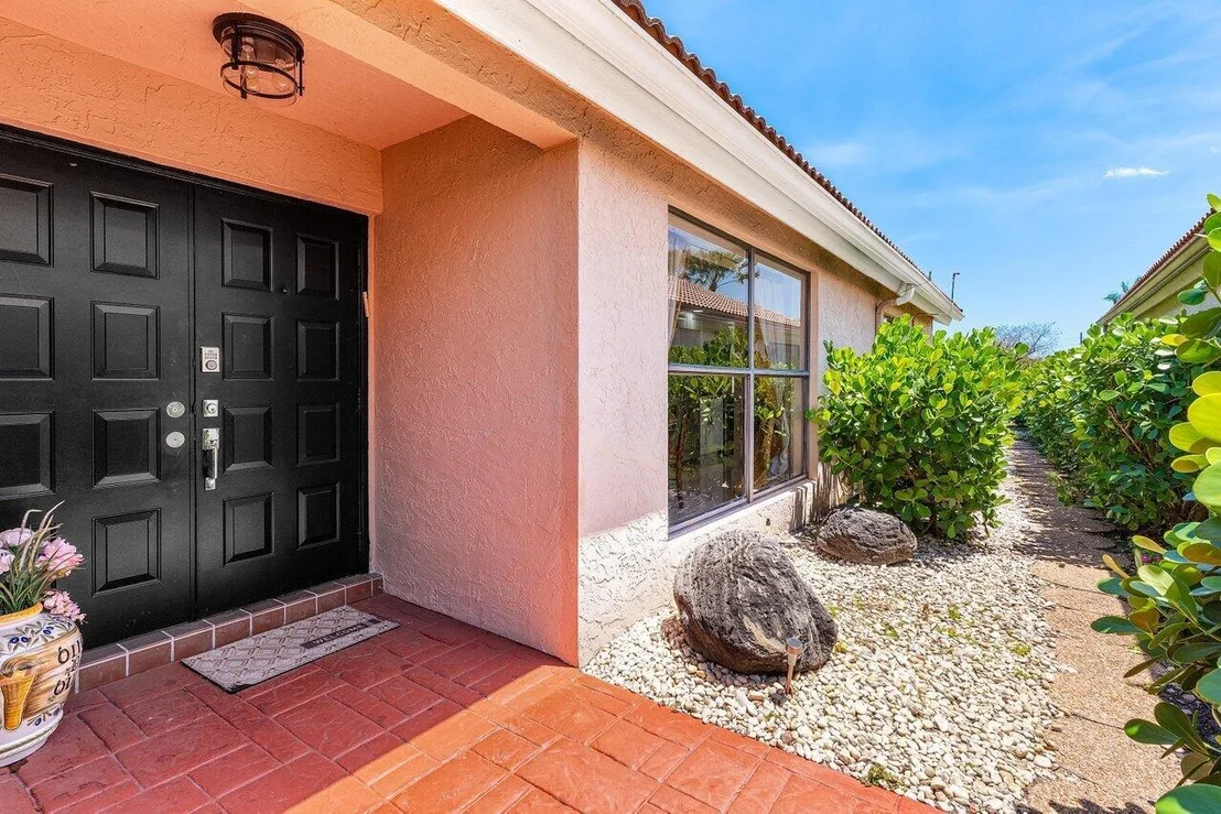 Photo of 10191 Sunset Bend Drive