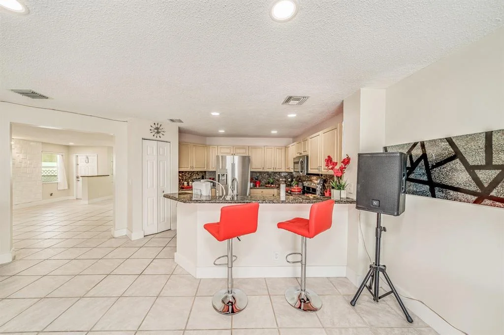 Photo of 3909 Crescent Creek Drive