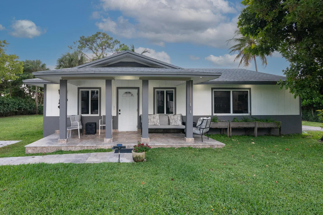 Photo of 13487 Barwick Road