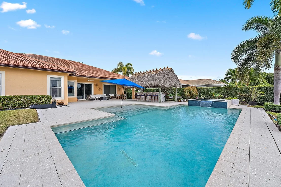 Photo of 112 Manor Circle