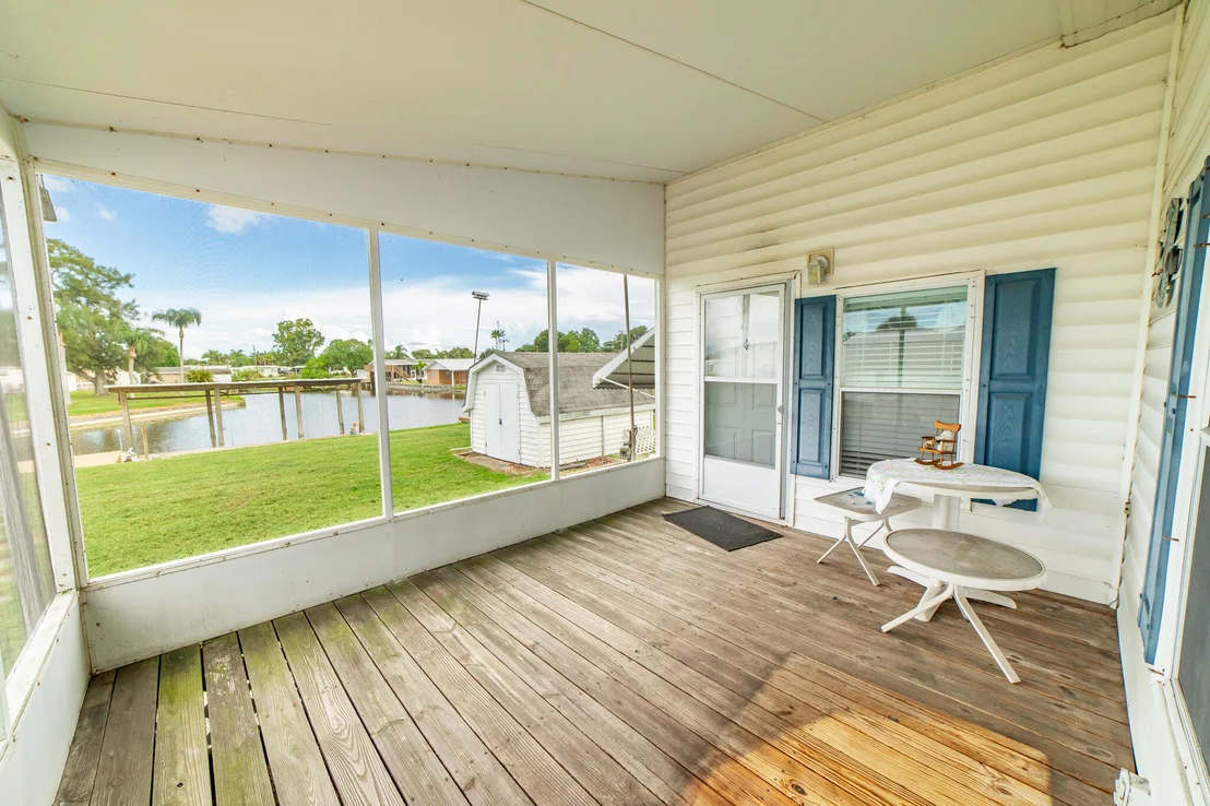 Photo of 1379 Chobee Loop
